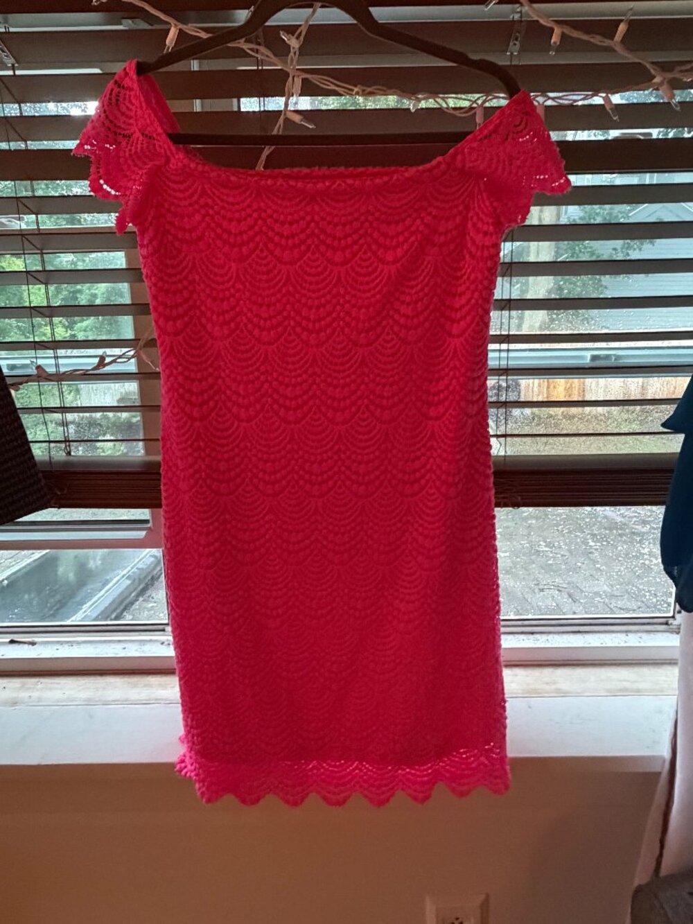 Lilly Pulitzer Hot Pink Stretch Lace Off-Shoulder Dress, size medium
